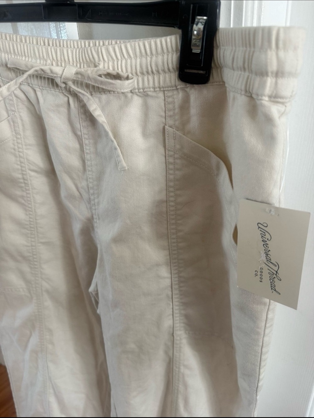 Universal Thread Cream Drawstring Joggers - Picture 2 of 5